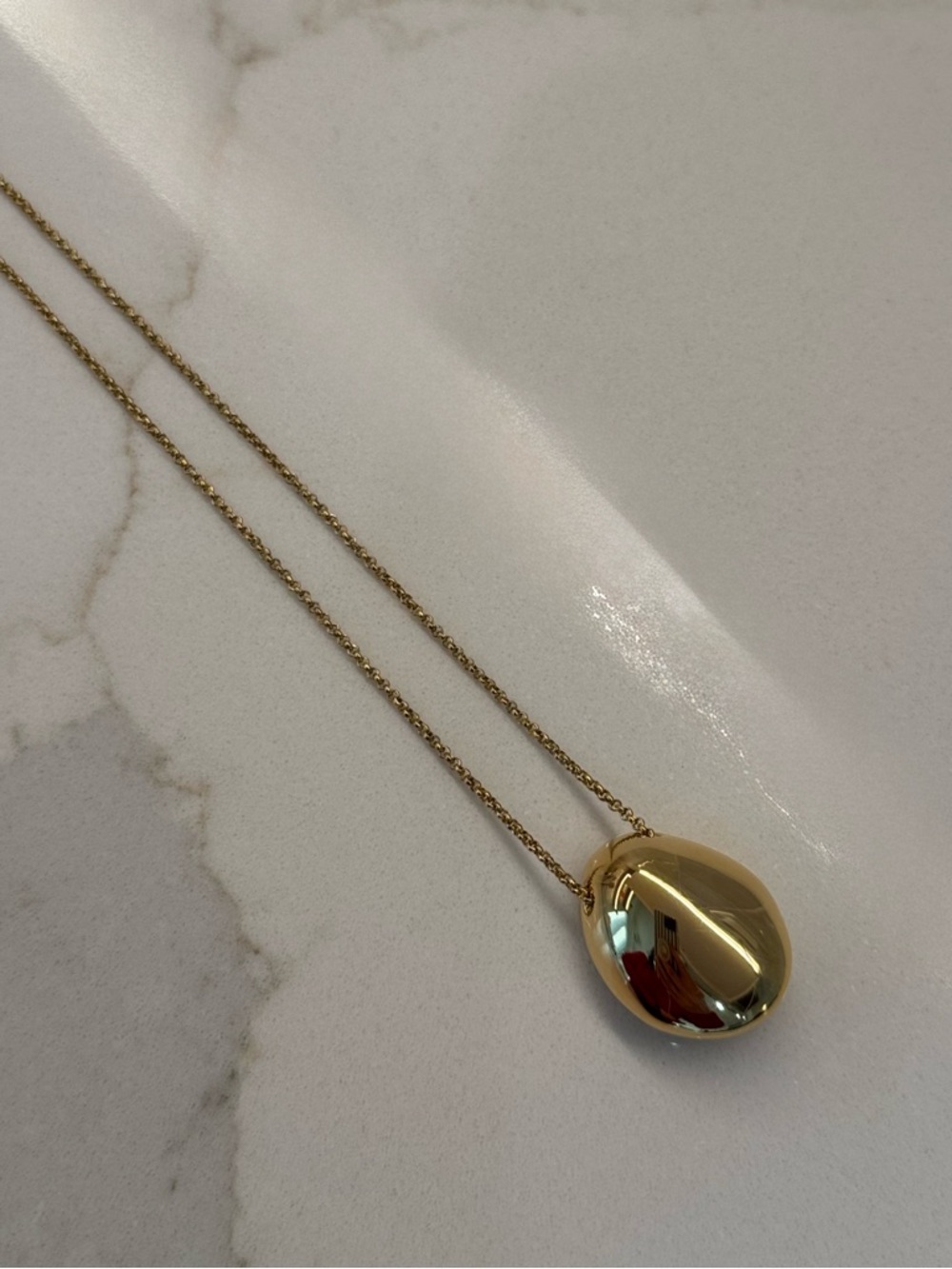 NWT Polished Gold Pendant Necklace - Minimalist Drop Charm - Picture 4 of 4